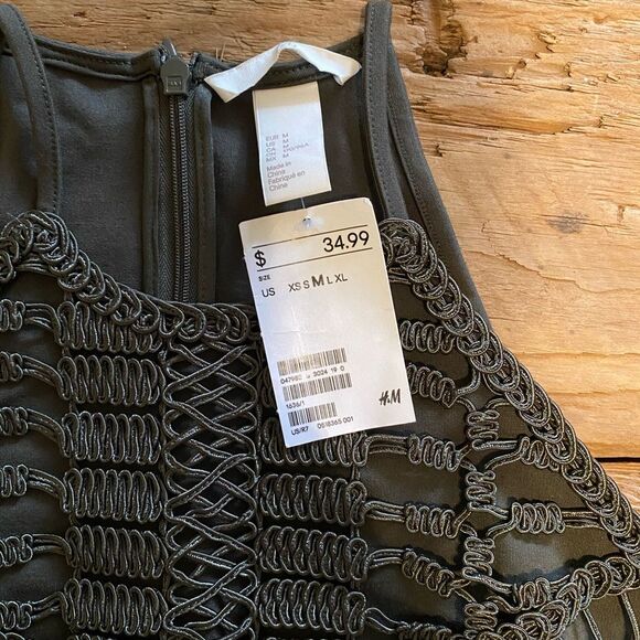 H&M | Crop Crochet Tank | Size Medium - Picture 2 of 3